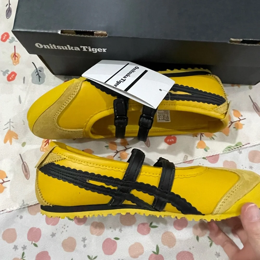 Onitsuka Tiger by Asics Yellow and Black Mary Jane Flats